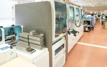 鏡湖本澳首條全自動生化免疫分析儀流水線啟用