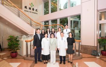 華中科技大學同濟醫學院醫藥衛生管理學院一行來訪鏡湖醫院